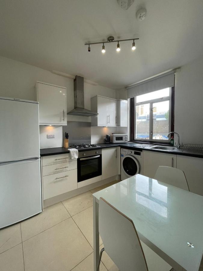 Apartament Amazing 3 Bedroom Flat Minutes From Tower Bridge Londra